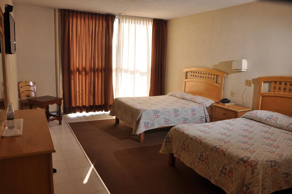 Hotel El Monte Salamanca Eksteriør billede