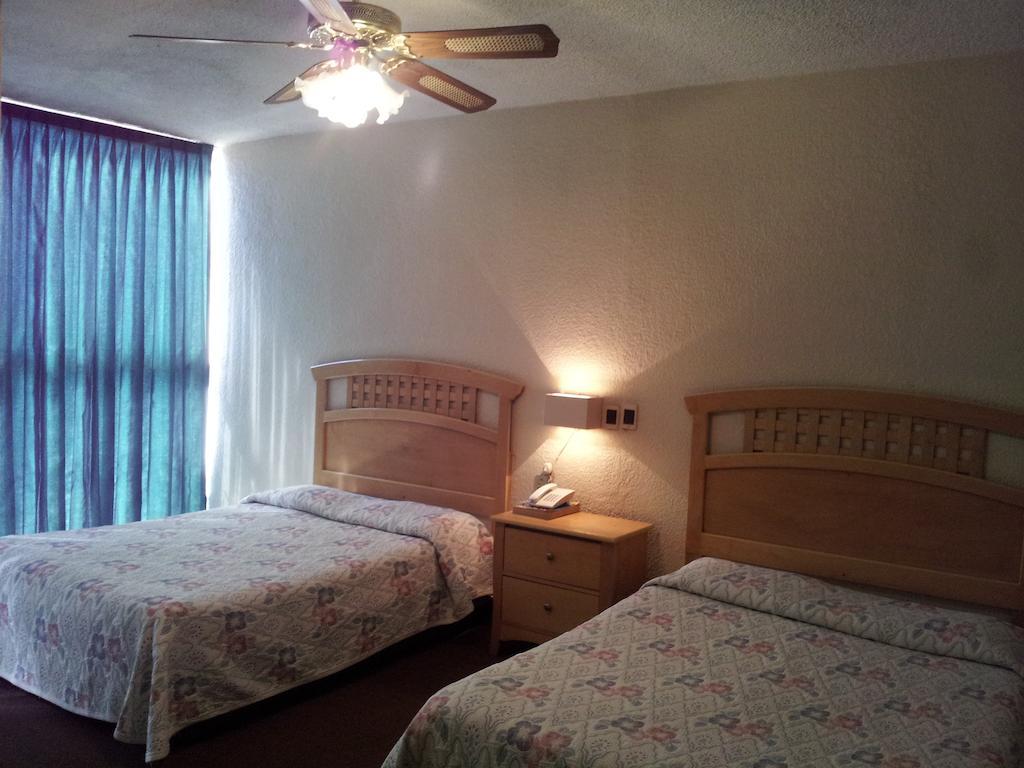 Hotel El Monte Salamanca Værelse billede