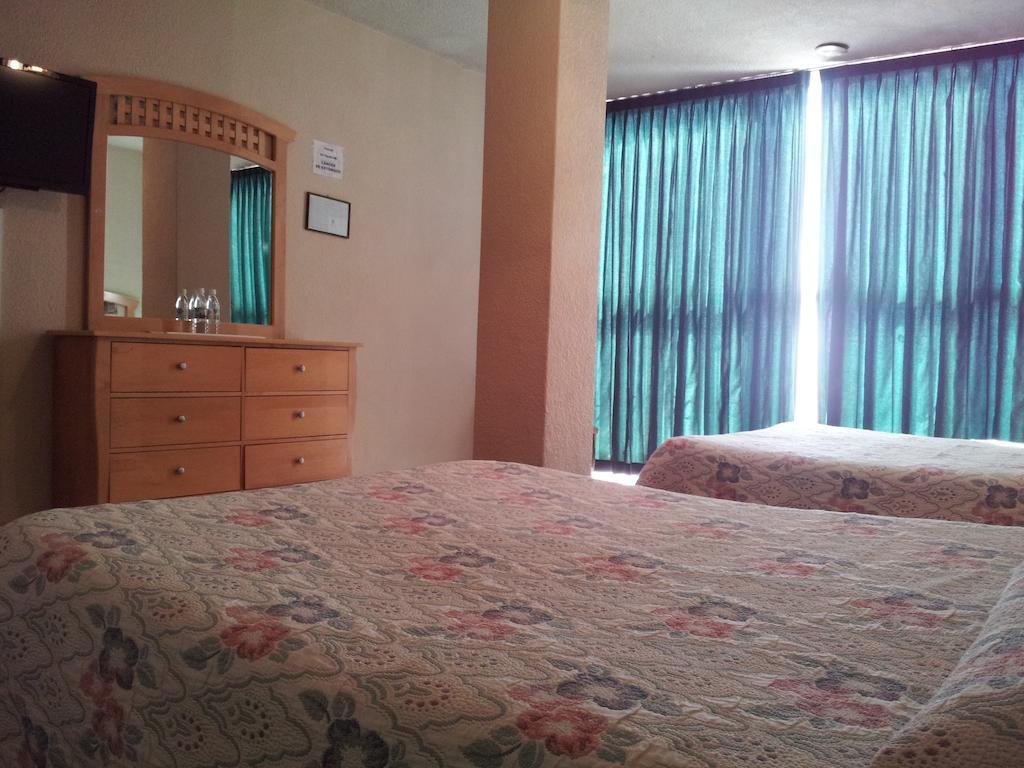 Hotel El Monte Salamanca Værelse billede