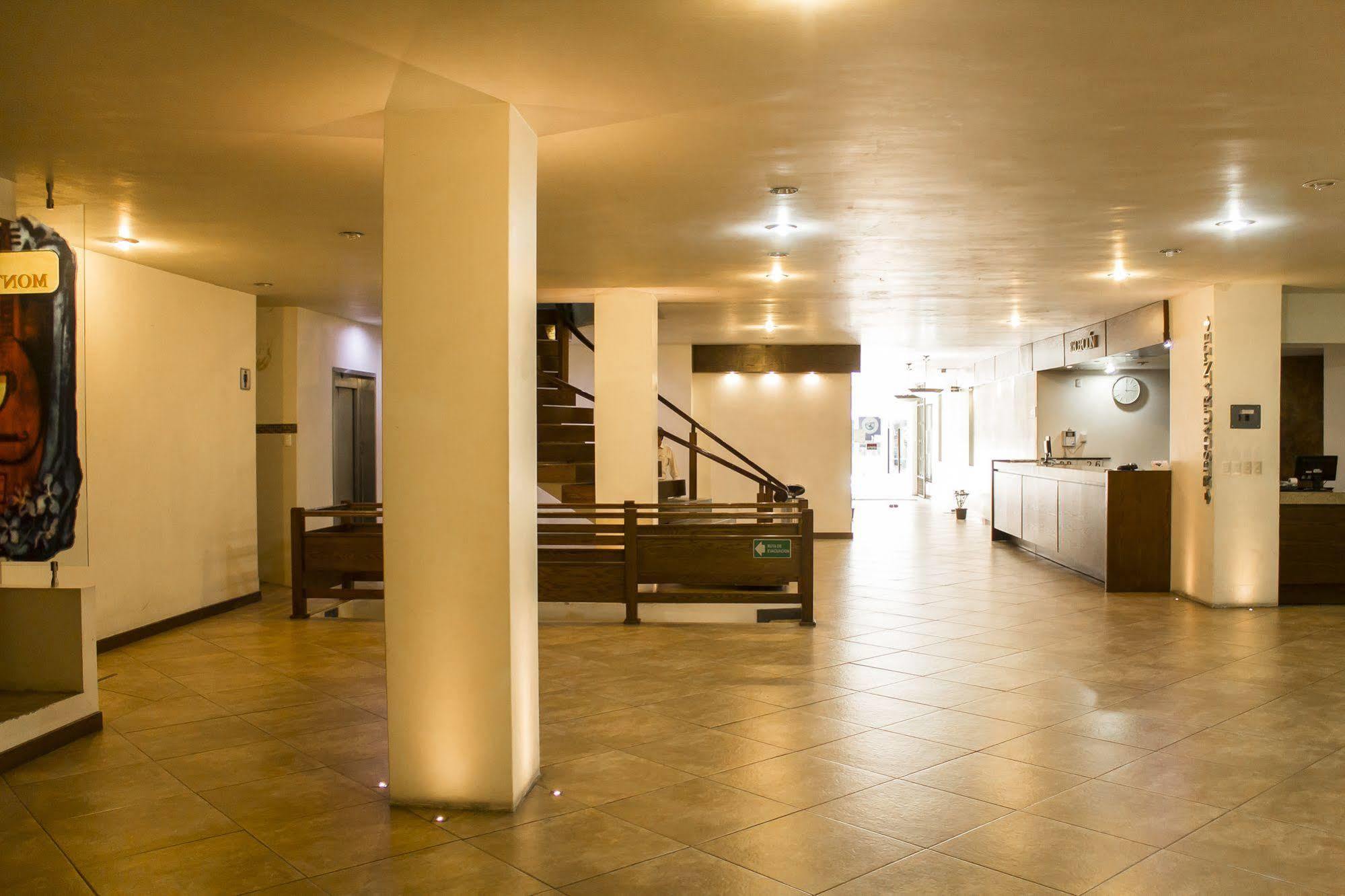 Hotel El Monte Salamanca Eksteriør billede