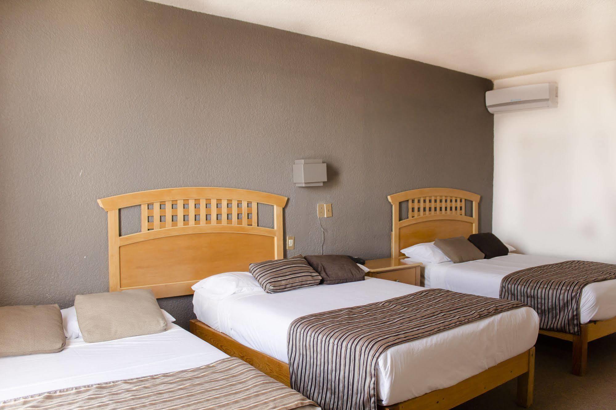 Hotel El Monte Salamanca Eksteriør billede