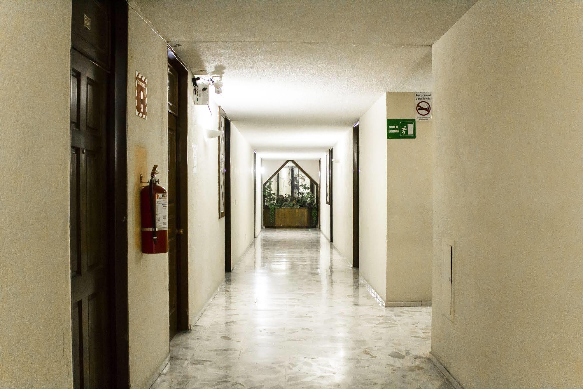 Hotel El Monte Salamanca Eksteriør billede